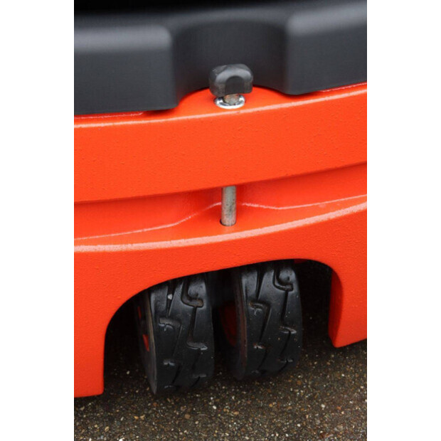 2018 Linde E16-02-43009992