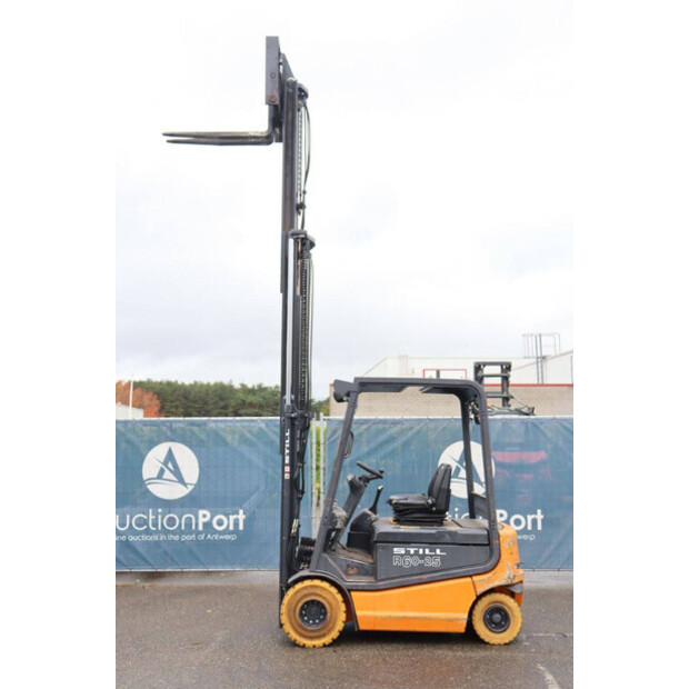 2006 Still R60-25-43010053