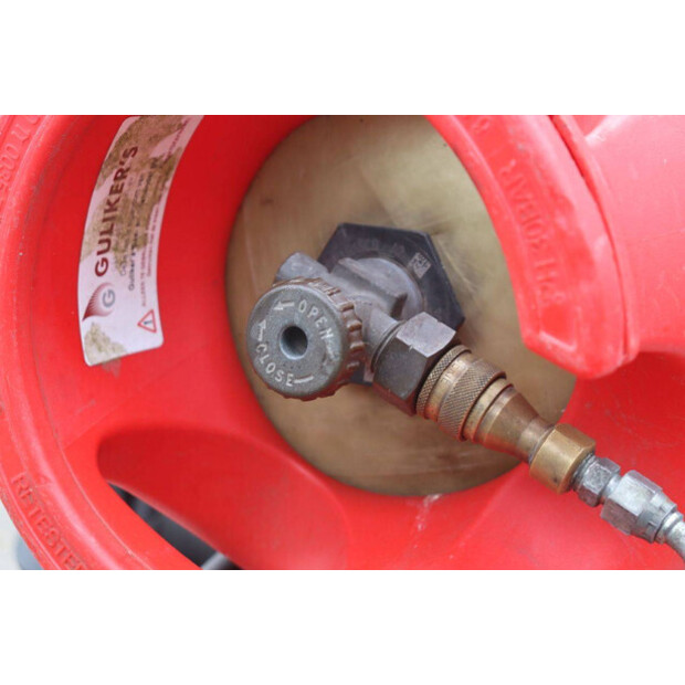 2006 Linde H35T-43010281