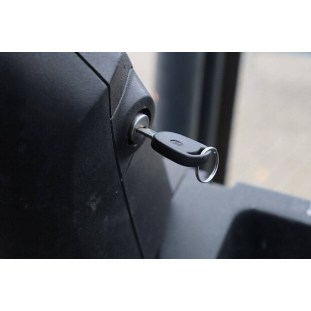 2002 Linde H25T-43010343