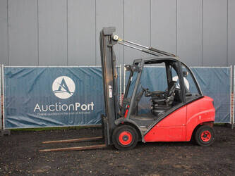 Image for FORKLIFTS 2004 Linde H30D