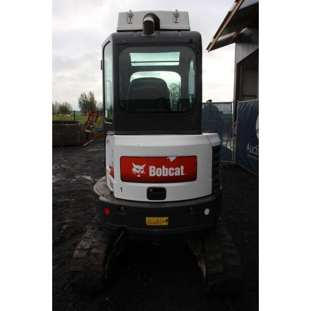 2015 BOBCAT E26-43011023