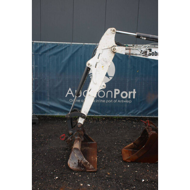 2015 BOBCAT E26-43011029