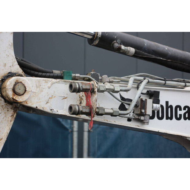2015 BOBCAT E26-43011033