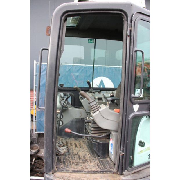 2015 BOBCAT E26-43011050