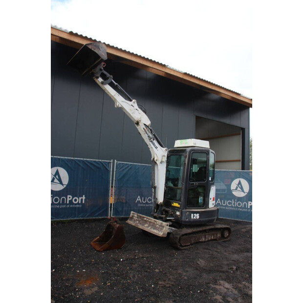 2015 BOBCAT E26-43011062
