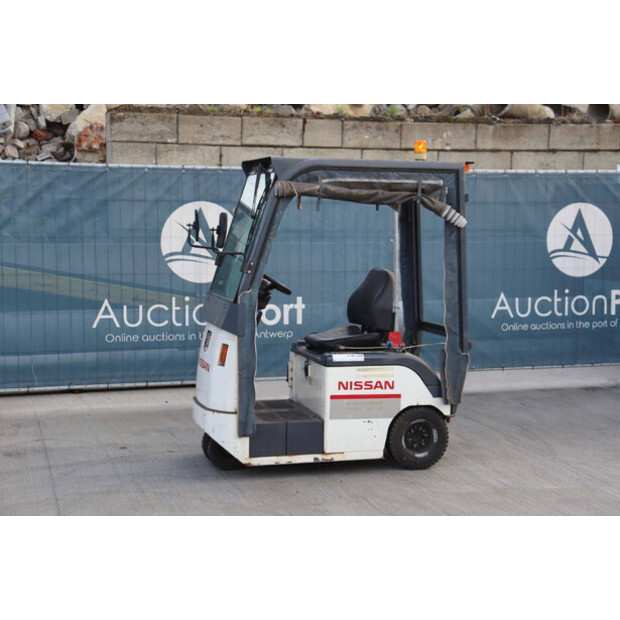 2010 NISSAN 4CBT2-43011315