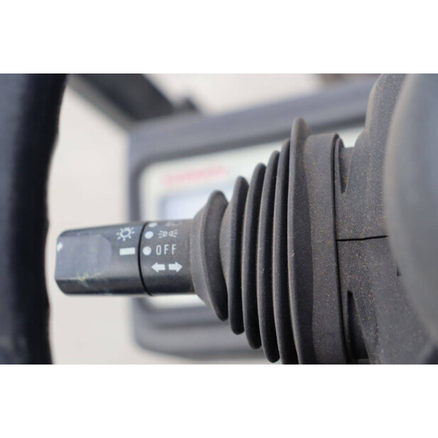 2007 NISSAN P1B2-43011513