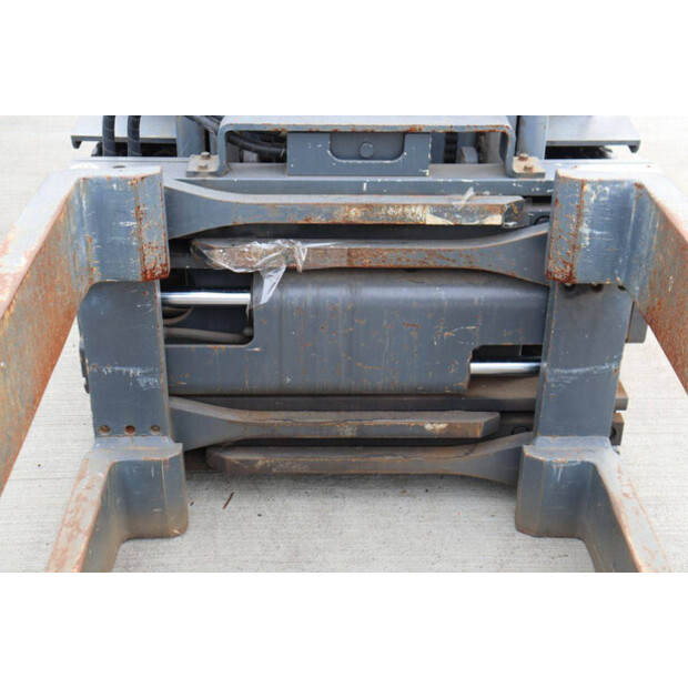2007 كوماتسو FB20EX-11-43011544