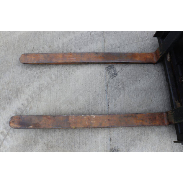 يونيكاريرز J1B1115U-43011691