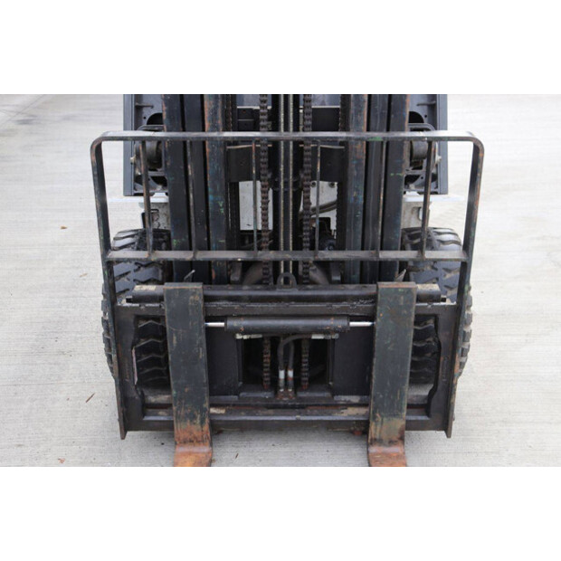 يونيكاريرز J1B1115U-43011692