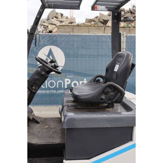 يونيكاريرز J1B1115U-43011701