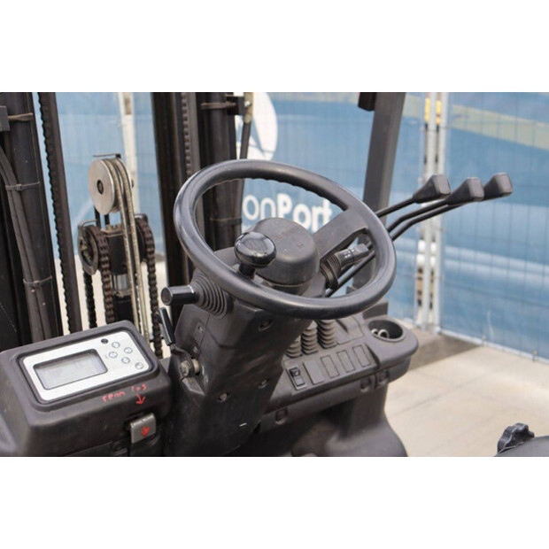 يونيكاريرز J1B1115U-43011703