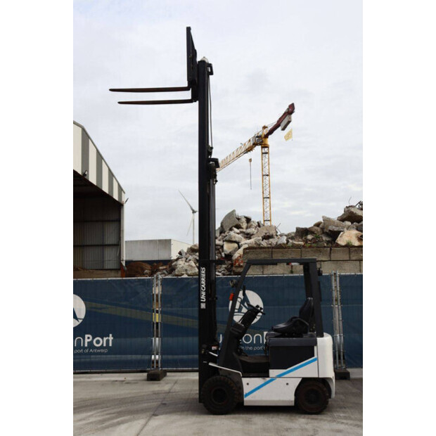 يونيكاريرز J1B1115U-43011715