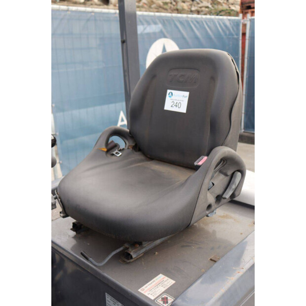 يونيكاريرز 15-43011799