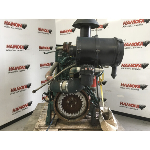 JOHN DEERE 4045HF485 USED-43011982