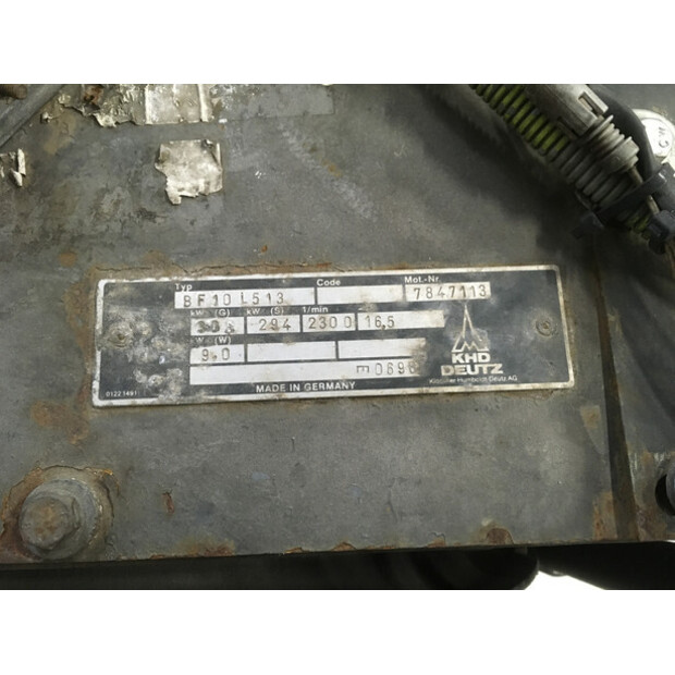 DEUTZ BF10L513 USED-43012123