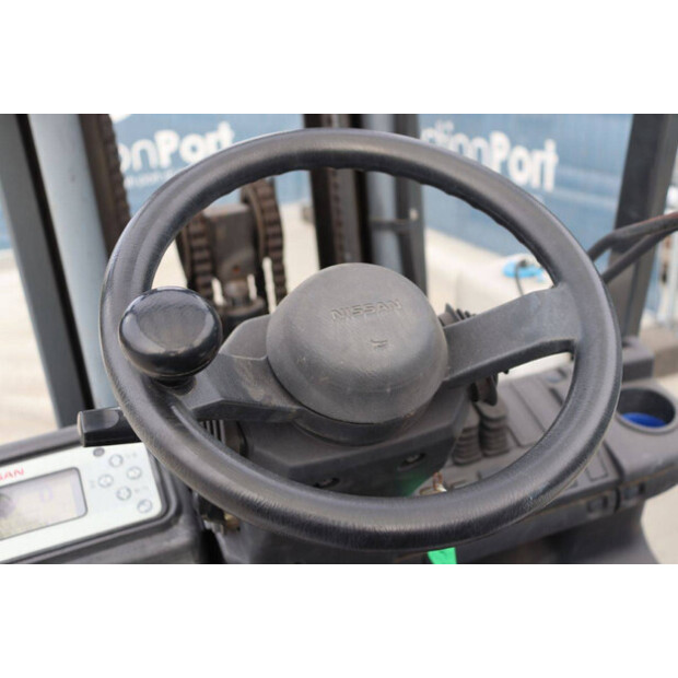 2012 نيسان T1B2-43012148