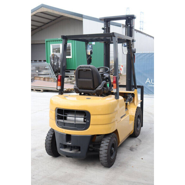 2001 MITSUBISHI FG20T-43012224
