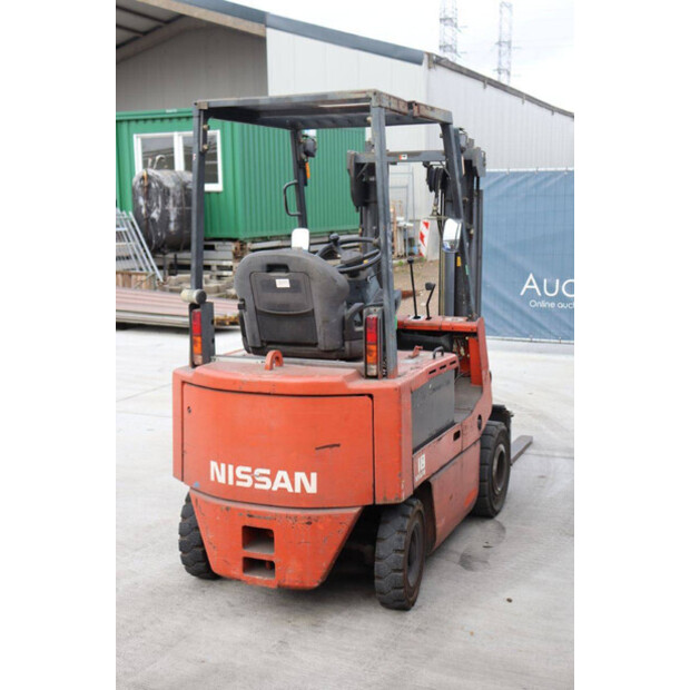 2003 NISSAN XP01-43012269