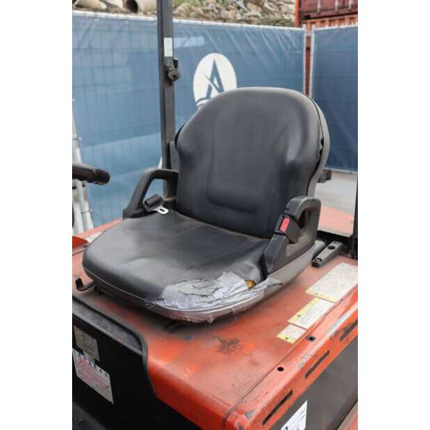 2003 NISSAN XP01-43012283