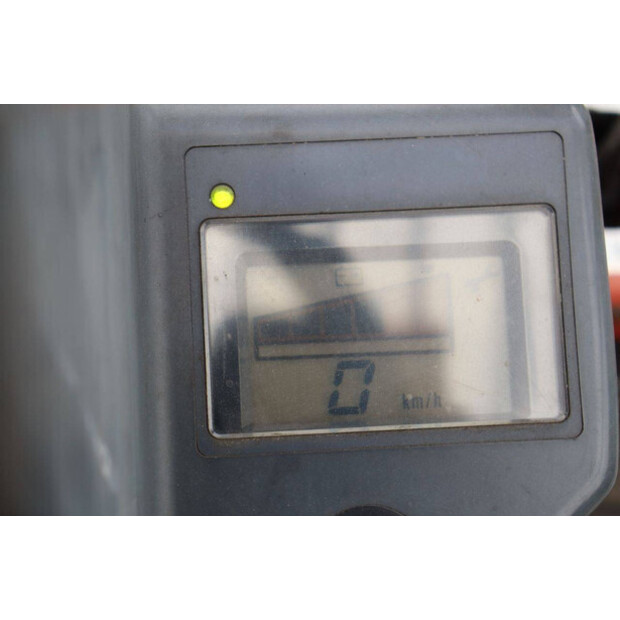 2003 NISSAN XP01-43012290