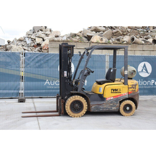2012 تي سي ام TCM-FG25T-3-43012311