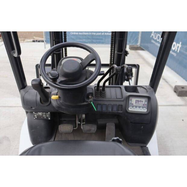 2019 يونيكاريرز FD25T5M-43012379