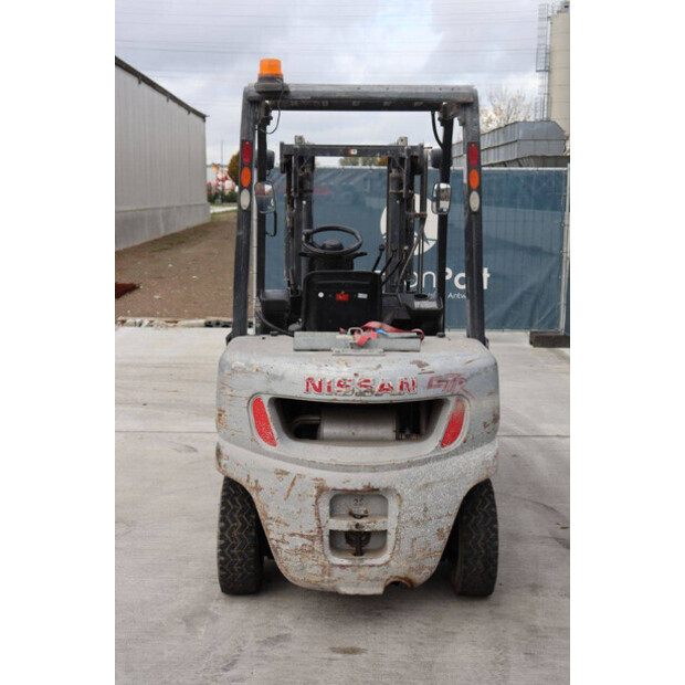 NISSAN PL02-43012413