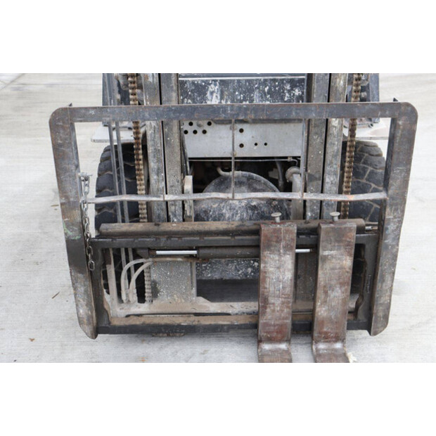 NISSAN PL02-43012420