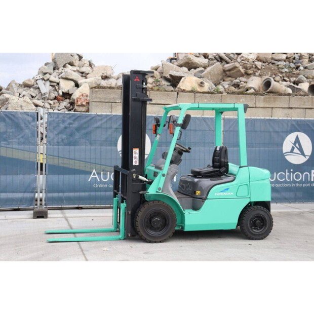 2012 MITSUBISHI FGE20T-43012510