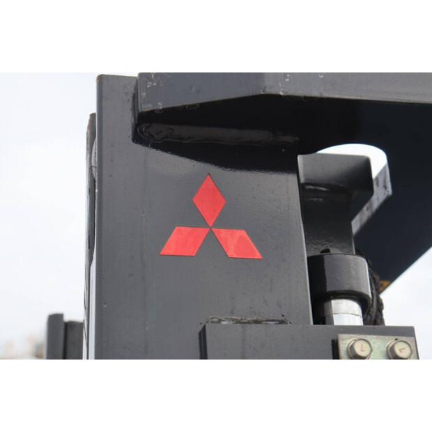 2012 MITSUBISHI FGE20T-43012523