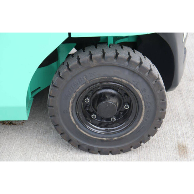 2012 MITSUBISHI FGE20T-43012526