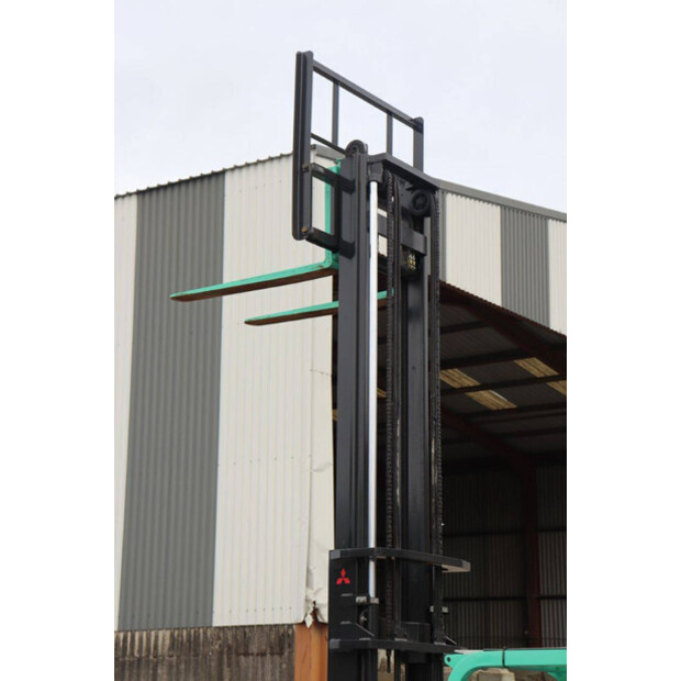 2012 MITSUBISHI FGE20T-43012548