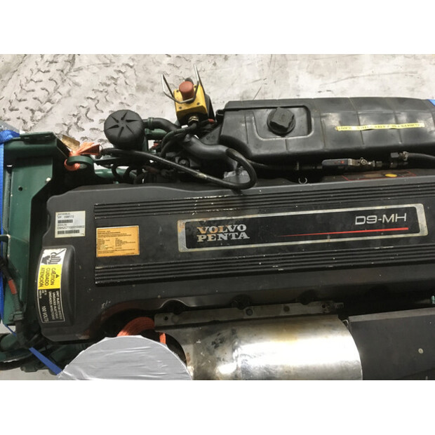 VOLVO D9A2C D9-425 USED-43012561