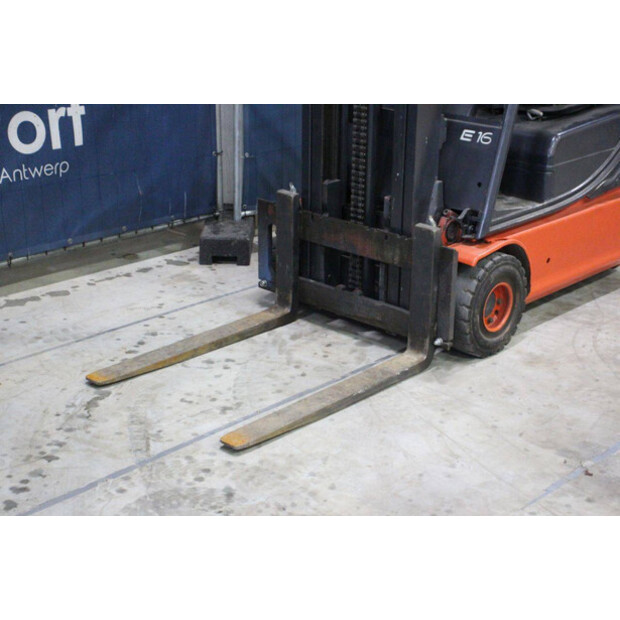 2000 ليندي E16C-02-43012733