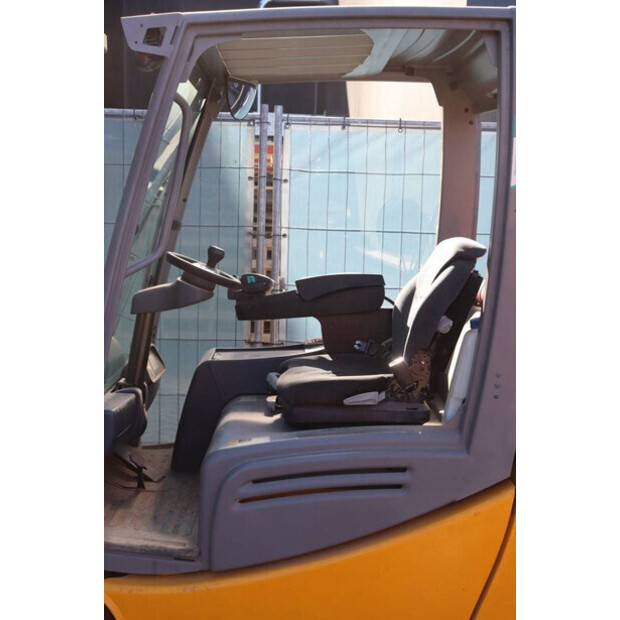 2017 Jungheinrich EFG 216K-43012851