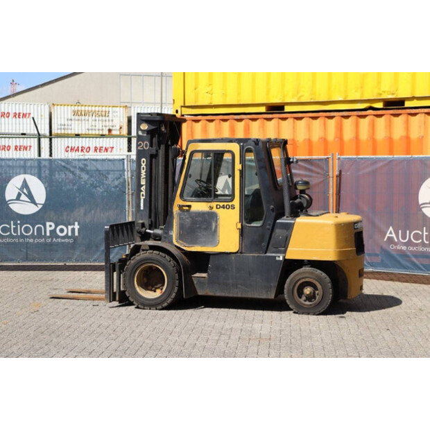 2002 Daewoo D40S-2-43013231