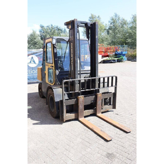 2002 Daewoo D40S-2-43013235