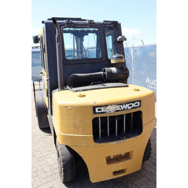 2002 Daewoo D40S-2-43013247