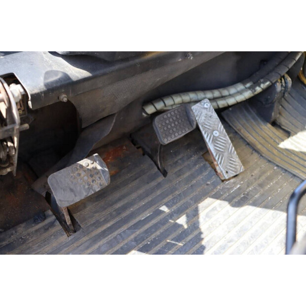 2002 Daewoo D40S-2-43013254