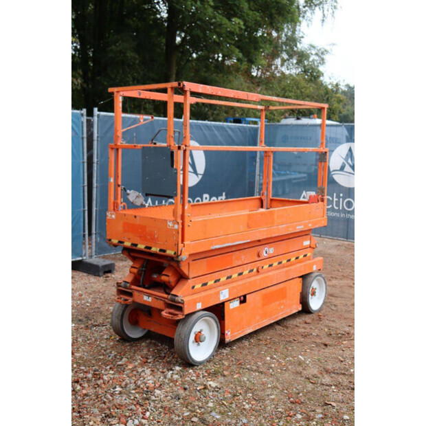 2015 SkyJack SJ3220-43013322