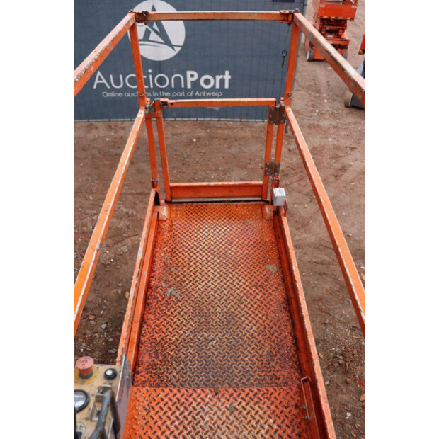 2015 SkyJack SJ3220-43013335