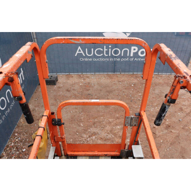2014 JLG 1930ES-43013406