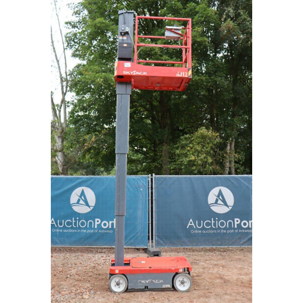 2015 SkyJack SJ12-43013561