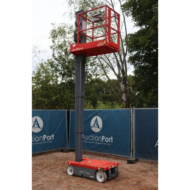 2015 SkyJack SJ12-43013563