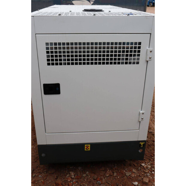 2025 Ashita AG3-70-43013581