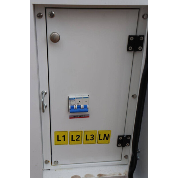 2025 Ashita AG3-70-43013591