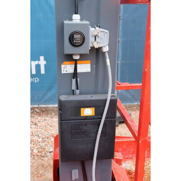 2015 سكايجاك SJ12-43013619