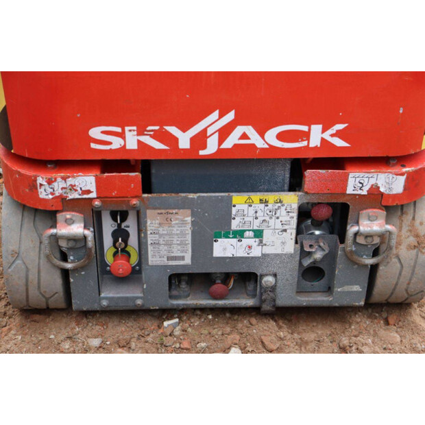 2015 SkyJack SJ12-43013683